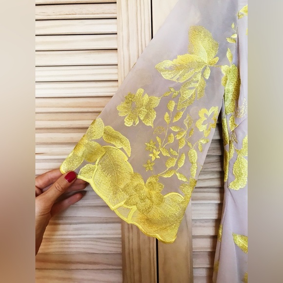 Dress the Population Paige Embroidered Sleeved Mini Dress | Size Small - Picture 6 of 7